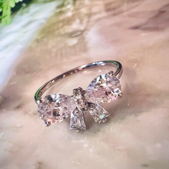 Unique Diamond Bow Ring Size 9. 14K White Gold 925 Ring Pear Cut & Baguettes - Picture 10 of 12